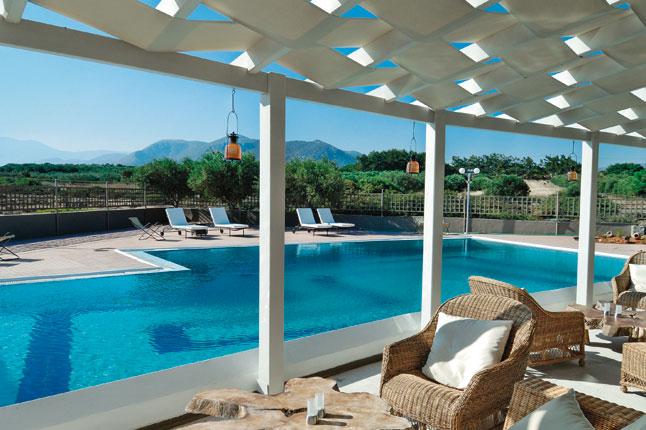 http://cdni.condenast.co.uk/646x430/a_c/25BestVillasInEurope18_CNT_31jan11_b.jpg