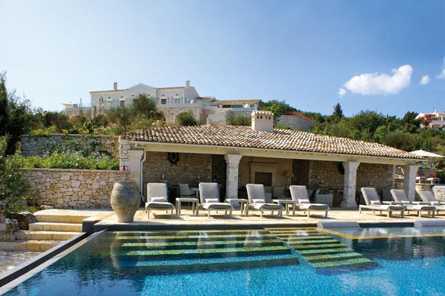 http://cdni.condenast.co.uk/646x430/a_c/25BestVillasInEurope27_CNT_31jan11_b.jpg